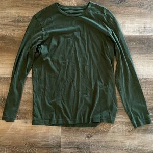 Mack Weldon - Men’s Medium Long Sleeve Tee. Color Green